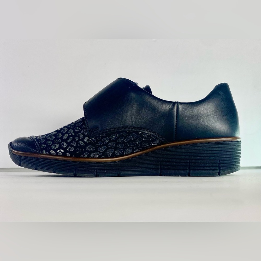 Rieker NWOT Everyday Casual Black Shoes Sz 6 Comfort Antistress Working